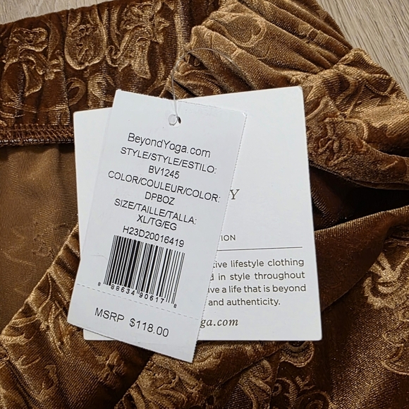 NEW Beyond Yoga Velvet Burnout Brown Patterned Boho Best Dressed Pants Size XL - Picture 12 of 13